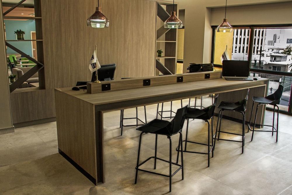 City Express Plus By Marriott Monterrey Galerias Exterior foto