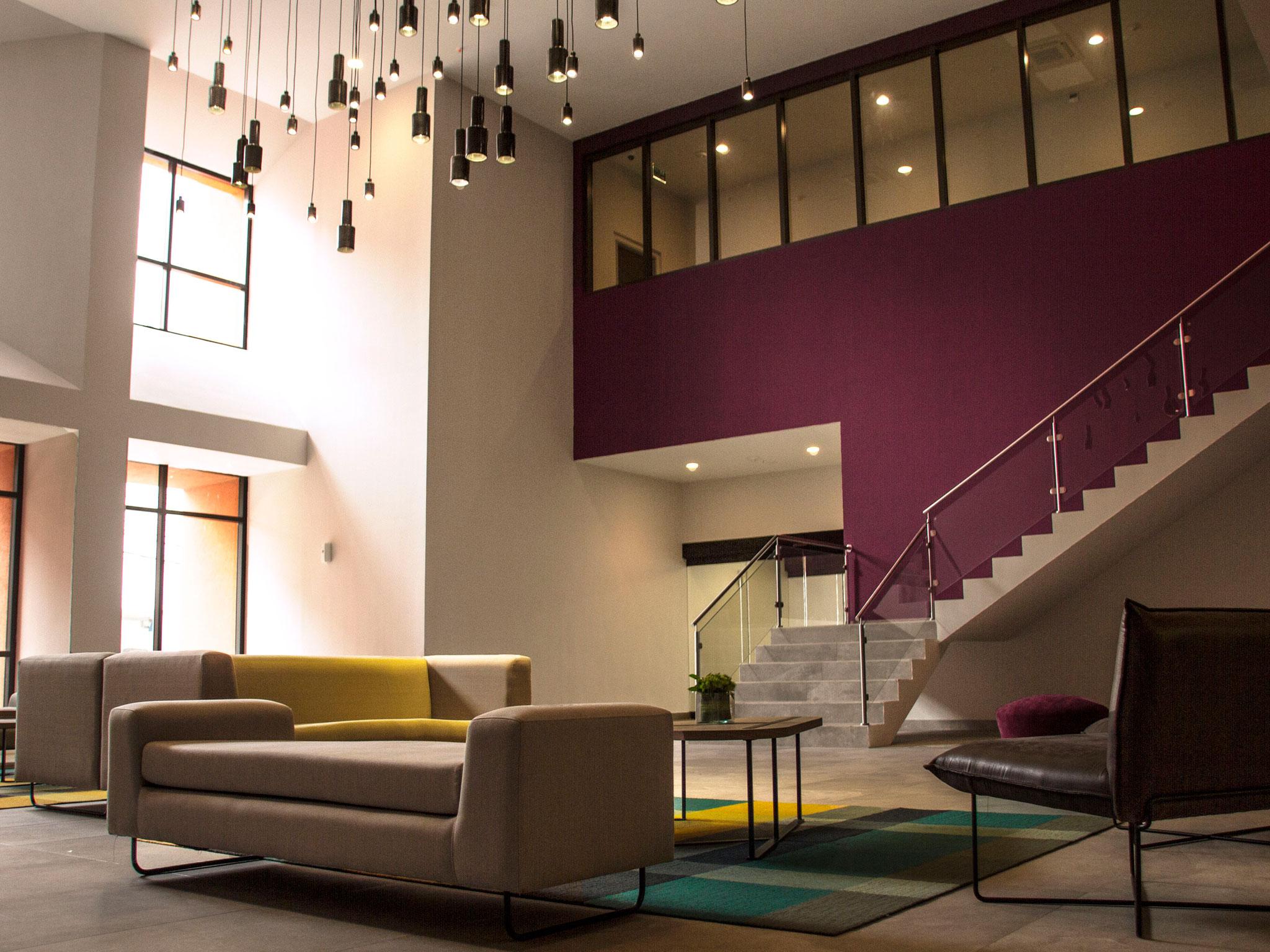 City Express Plus By Marriott Monterrey Galerias Exterior foto