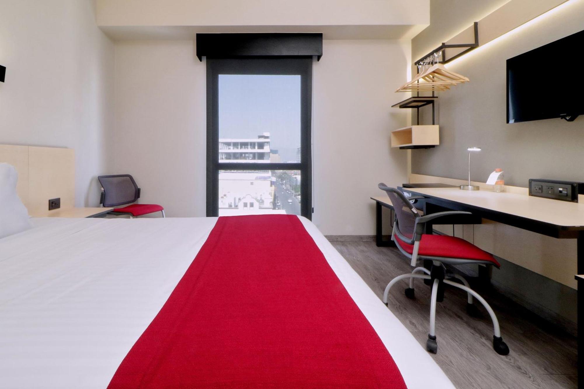 City Express Plus By Marriott Monterrey Galerias Exterior foto