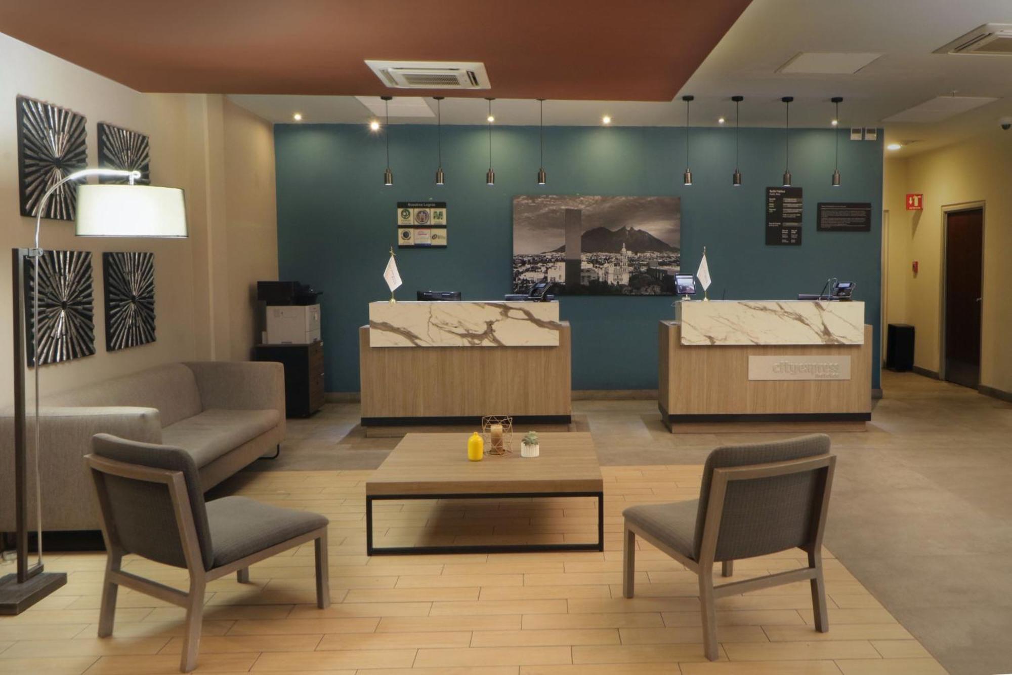 City Express Plus By Marriott Monterrey Galerias Exterior foto